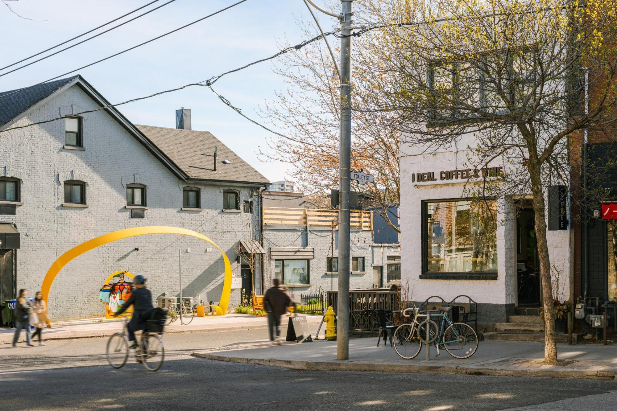 Sonder At Artesa Hotel Toronto Exterior photo